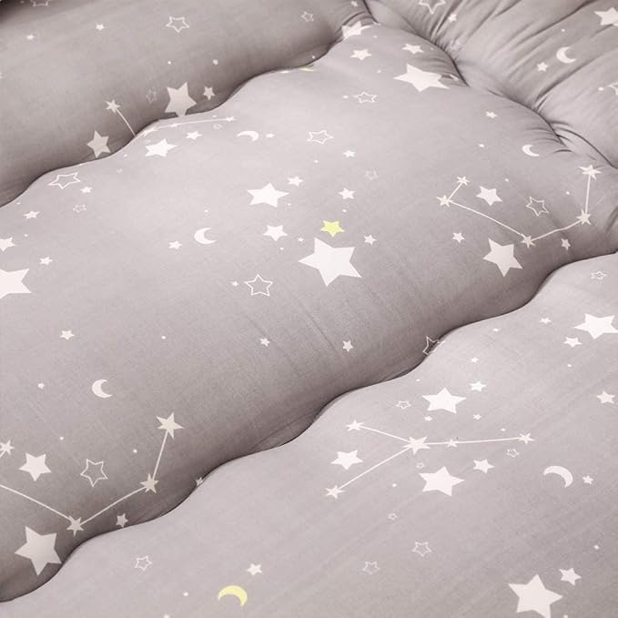 MAXYOYO Grey Constellation Japanese Floor Futon Mattress, Tatami Floor Mat Portable Camping Mattress Kids Sleeping Pad Foldable Rolling Up Floor Lounger Couch Bed with Mattress Protector, Twin