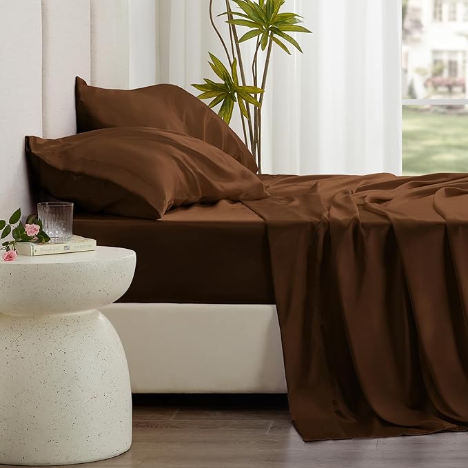 Love's cabin 4Piece California King Satin Bed Linen Set, Brown Silky Satin Sheets, Deep Pocket, Luxury Silk Feel, 1 Flat, 1 Fitted Sheet, 2 Pillow Cases