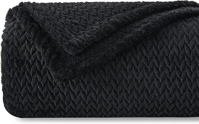 NEWCOSPLAY Super Soft Twin Blanket Black Premium Silky Flannel Fleece Leaves Pattern Lightweight Bed Blanket All Season Use (Black, Twin(60"x80"))