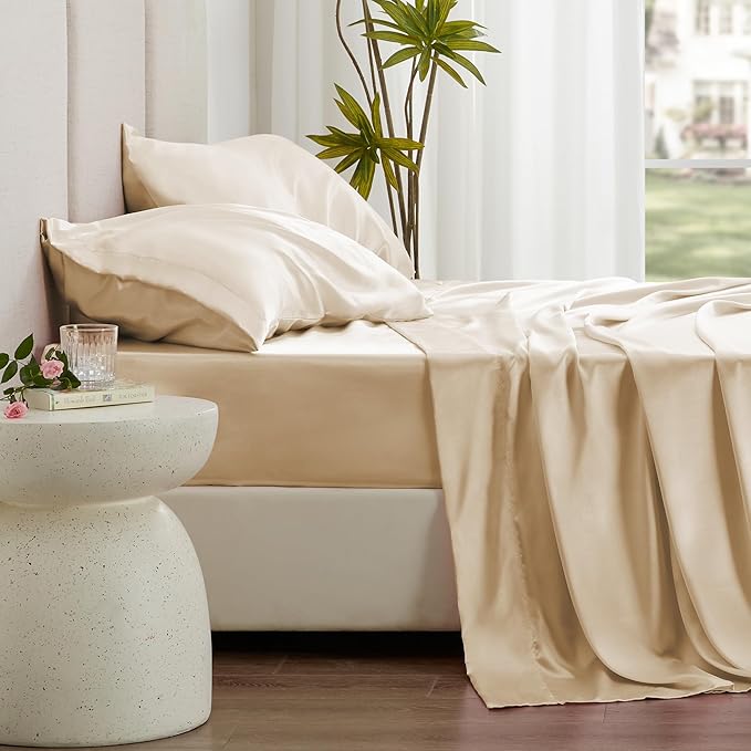 Love's cabin California King Satin Sheet Sets - 4 Piece Beige Silky Sheets Bed Set with Deep Pocket, Luxury Silk Feel Satin Cal King Sheet Set (1 Flat Sheet,1 Fitted Sheet,2 Pillow Cases)