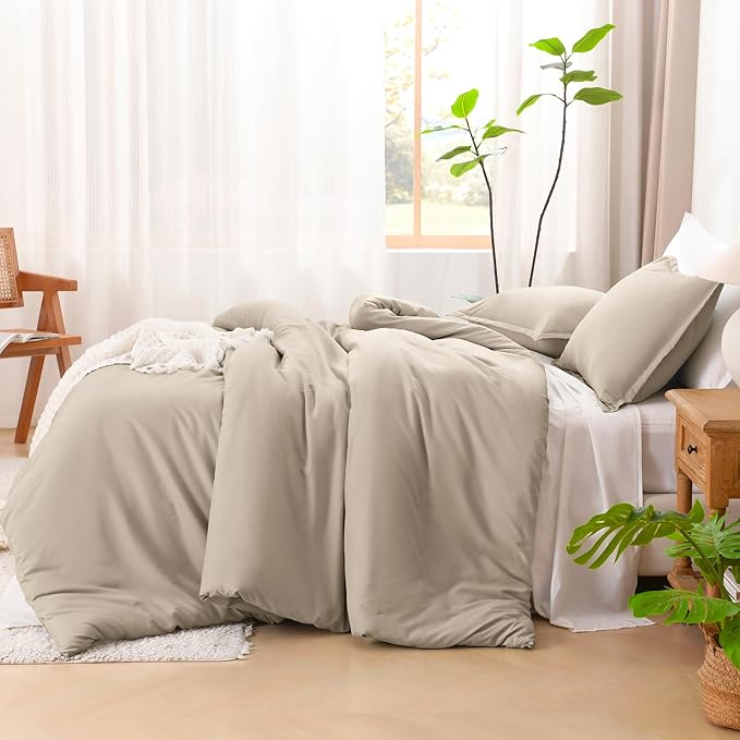 Litanika Oversized King Comforters Khaki Super King Plus Size, 3 Pieces Lightweight Solid Bedding Comforter Set, All Season Fluffy Bed Set (128x120In Comforter & 2 Pillowcases)