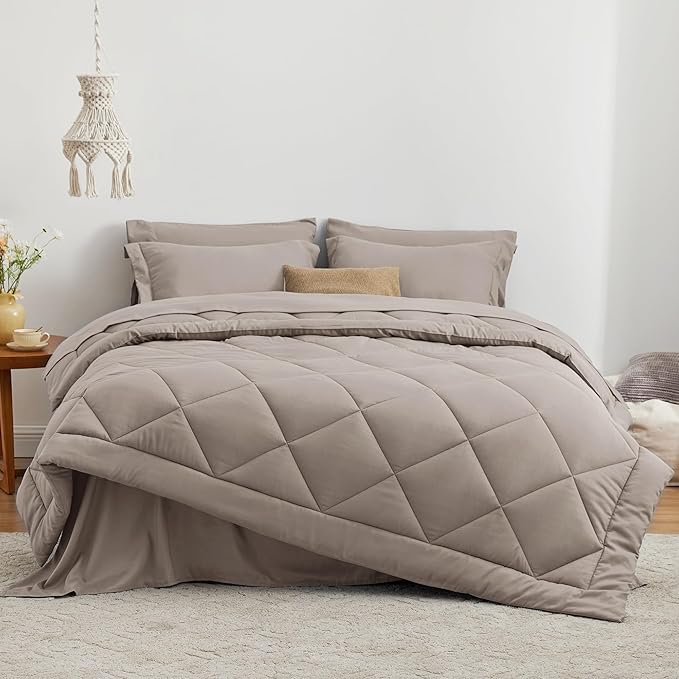 Love's cabin Queen Comforter Set Burlwood, 7 Pieces Queen Bed in a Bag, All Season Queen Bedding Sets with 1 Comforter, 1 Flat Sheet, 1 Fitted Sheet, 2 Pillowcase and 2 Pillow Sham