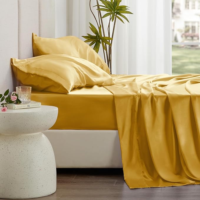 Love's cabin 4Piece California King Satin Bed Linen Set, Gold Silky Satin Sheets, Deep Pocket, Luxury Silk Feel, 1 Flat, 1 Fitted Sheet, 2 Pillow Cases
