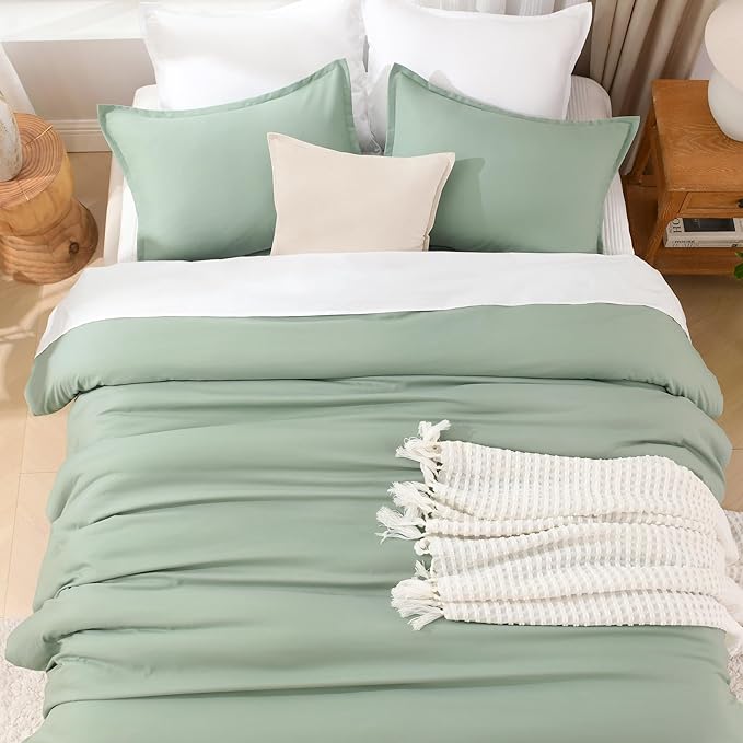 Litanika Twin XL Comforter Set Sage Green, 2 Pieces Comforter Sets Soft Down Alternative Comforter All Season Quilt Blanket (66x90In Comforter & 1 Pillowcase)