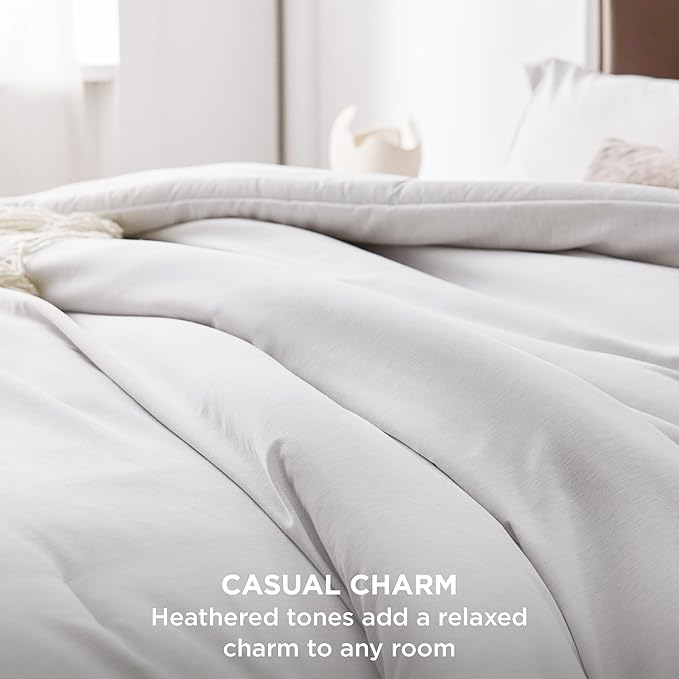 Bedsure Oversized Queen Comforter Set - Grayish White Soft Bedding for All Seasons, Cationic Dyed Bed Set, 3 Pieces, 1 Oversized Queen Size Comforter (98"x98") and 2 Pillow Shams (20"x36"+2")