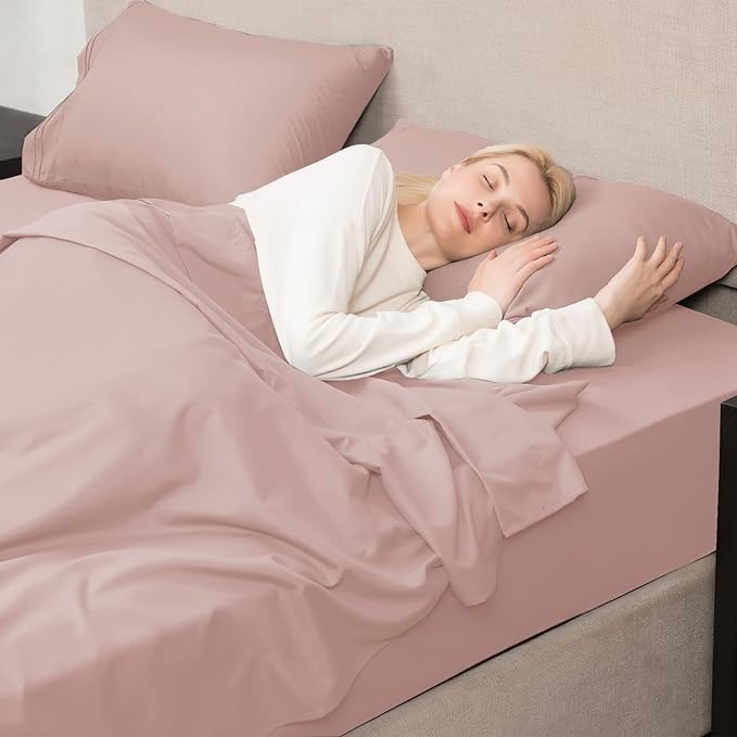 Mejoroom King Size Bed Sheet Set - Hotel Luxury 1800 Bedding Sheets & Pillowcases - 16" Deep Pocket Fitted Sheet, Soft, Breathable, Wrinkle & Fade Resistant - 4 Piece(King, Dusty Pink)