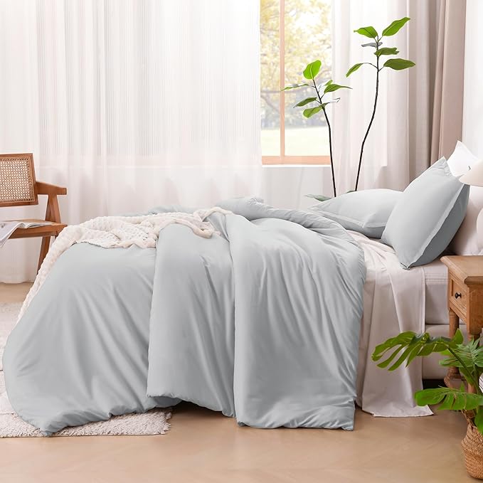Litanika Comforters Light Grey Oversized Queen Size, 3 Pieces Lightweight Solid Bedding Comforter Set, All Season Fluffy Bed Set (98x98In Comforter & 2 Pillowcases)