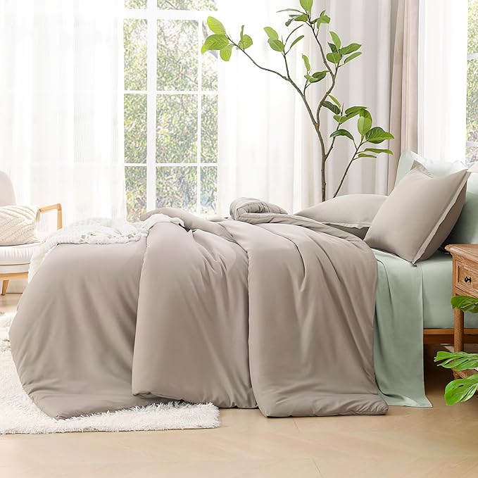 Litanika Oatmeal Comforter King Size, 3 Pieces Lightweight Solid Bedding Comforter Set, All Season Fluffy Bed Set