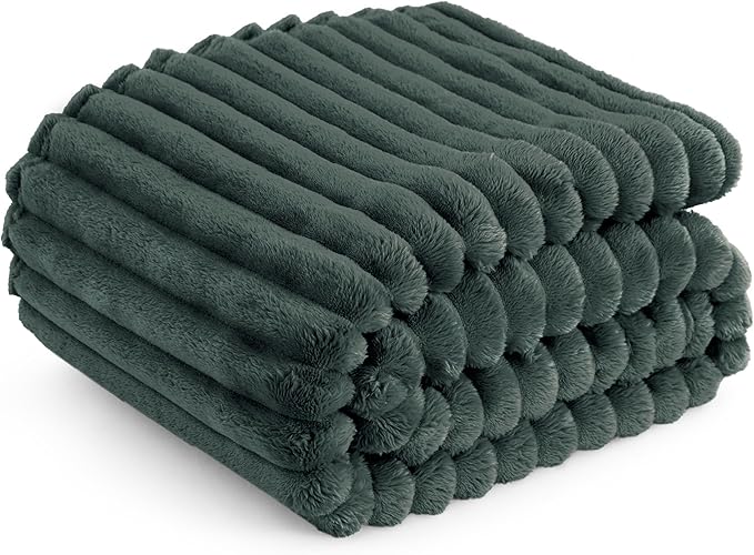Bedsure GentleSoft Mallard Green Fleece Blanket for Couch - Cozy Soft Blankets for Women, Cute Small Throws for Girls, 50x60 Inches