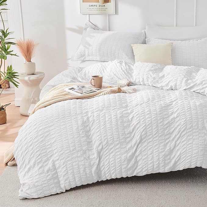 HYMOKEGE White California King Comforter Set Seersucker 7 Pieces, All Season Luxury Bed in a Bag for Bedroom, Bedding Set with Comforters, Sheets, Pillowcases & Shams