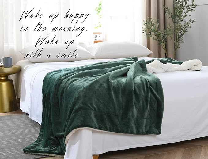 NANPIPER Flannel Blanket Reversible Sherpa Throw Blanket Super Soft Plush Warm Fleece Microfiber for Home/Outdoor/Travel (50"x60",Olive Green)