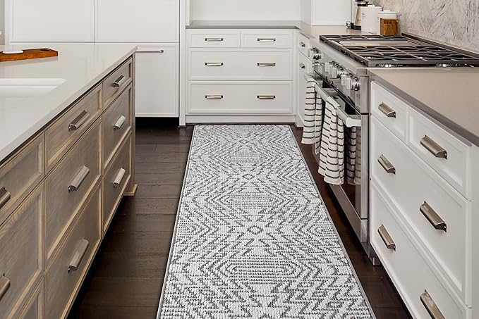 Custom Size Southwestern Style Runner Rug Mat for Wide Hallway Entryway Kitchen Laundry Room with Slip Resistant Latex Rubber Backing, Inca Grey, 31 inch X 6 feet