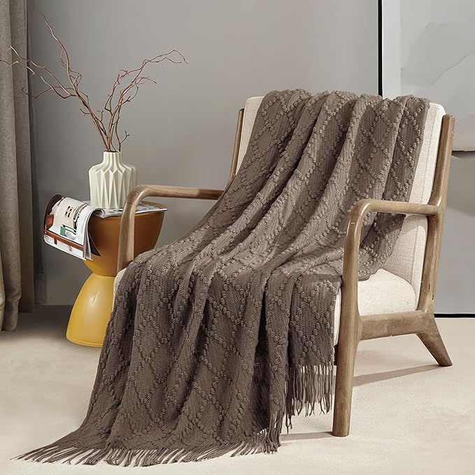BOURINA Brown Throw Blanket 50 x70 Inches Jacquard Argyle Throw Textured Solid Soft Throws and Blankets for Sofa or Bed Knitted Decorative Blanket