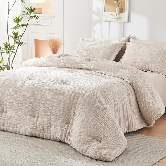 HYMOKEGE Beige Oversized King Comforter Set Seersucker 7 Pieces, All Season Luxury Bed in a Bag for Bedroom, Bedding Set with Comforter, Sheets, Pillowcases & Shams
