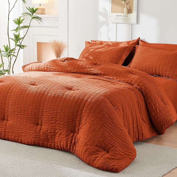 HYMOKEGE Burnt Orange California King Comforter Set Seersucker 7 Pieces, All Season Luxury Bed in a Bag for Bedroom, Bedding Set with Comforters, Sheets, Pillowcases & Shams