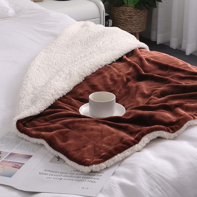 NANPIPER Baby Sherpa Blanket,Warm Toddler Throw Blanket,Soft Newborn Fleece Blanket for Winter (Brown,30x40 inches)