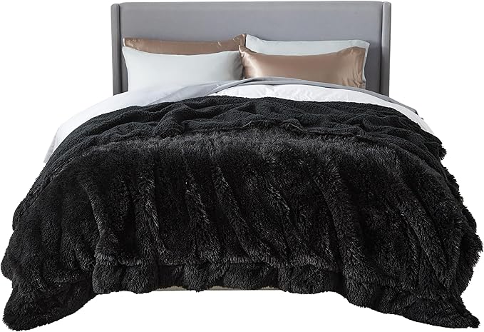 Bedsure GentleSoft Fluffy Black Blankets Queen Size for Bed, Thick Sherpa Faux Fur Fleece Fuzzy Plush Winter Warm Soft Full Queen Blankets, Bedroom Decor Black Gifts Cozy Gifts for Women Men, 90x90