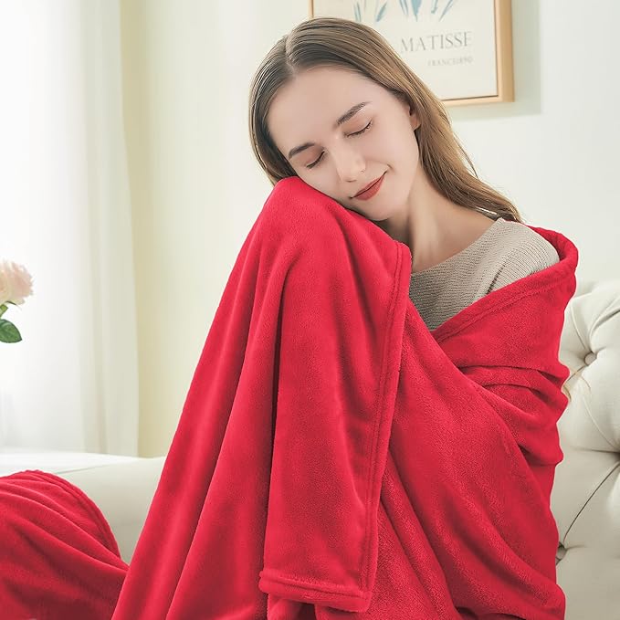 BEDELITE Fleece Blanket King Size Blankets for Bed, Luxury Plush Cozy Fuzzy Blanket 108x90 inches, Super Soft Warm Lightweight Throw Blanket All Seasons Suitable, Red