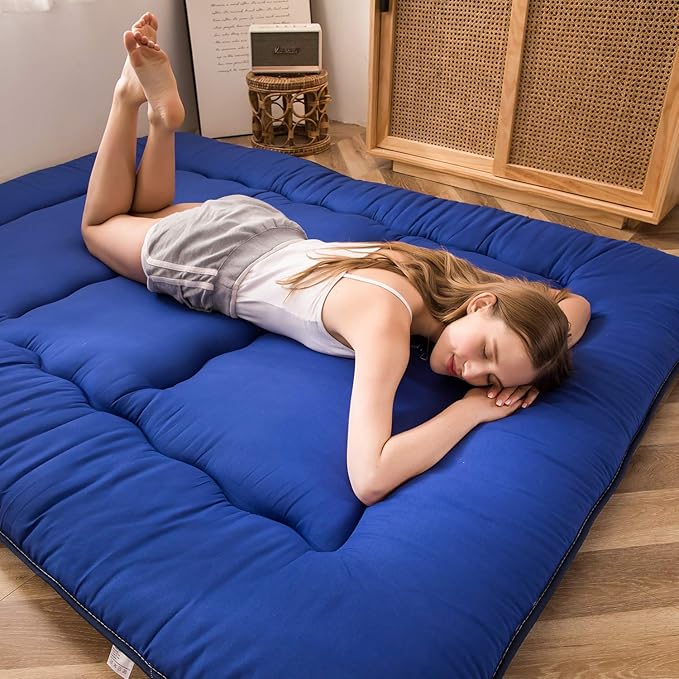 MAXYOYO Japanese Floor Mattress Futon Mattress, Thicken Sleeping Pad Foldable Roll Up Floor Futon for Adults Tatami Mat Dormitory Bed Lounger, Royal Blue, Full Size