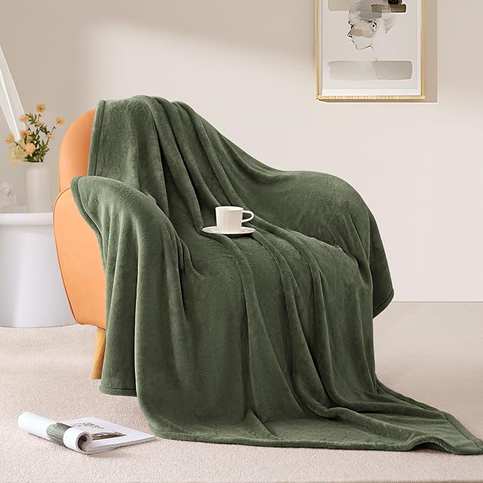 BEAUTEX Fleece Throw Size Blanket for Couch Sofa or Bed, Soft Fuzzy Plush Luxury Flannel Lap Blanket, Super Cozy and Comfy for All Seasons (Olive Green, 50" x 60")