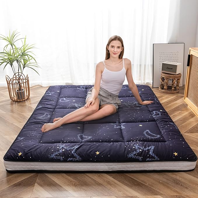 MAXYOYO Black Moon and Star Futon Mattress, Japanese Floor Mattress Quilted Bed Mattress Topper, Extra Thick Folding Sleeping Pad Breathable Floor Lounger Guest Bed for Camping, King