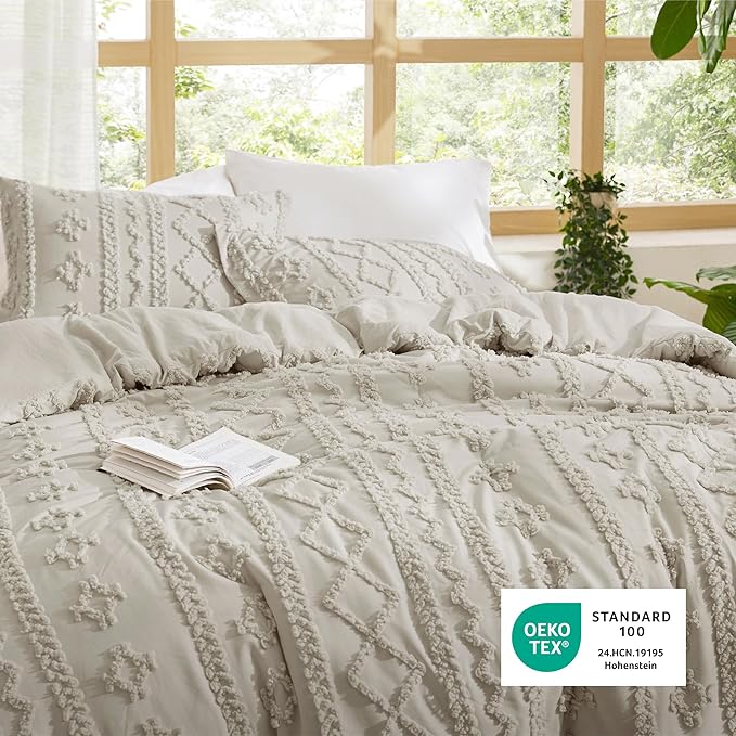 Bedsure Tufted Boho Comforter Set California King Size - Linen Boho Bed Set, GentleSoft™ 3 Pieces Farmhouse Shabby Chic Embroidery Bedding, Gifts for Woman, Soft Jacquard Comforter for All Seasons