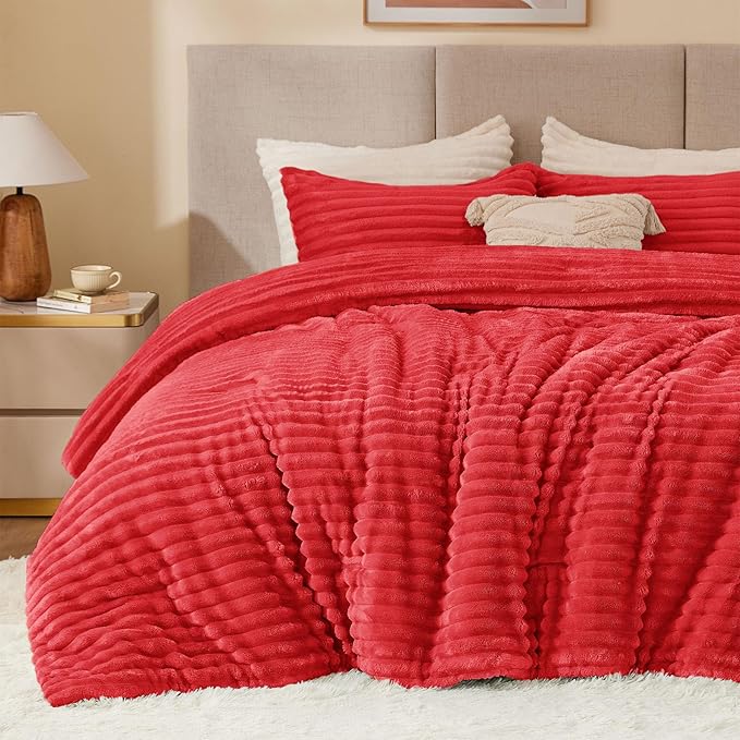 BEDELITE Fleece King Comforter Set -Super Soft & Warm Fluffy Red Bedding, Luxury Fuzzy Heavy Bed Set for Winter with 2 Pillow Cases