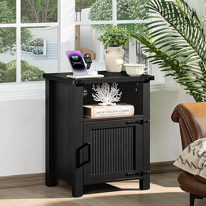Night Stand Set of 2, 18 Inch Farmhouse Nightstand with with Charging Station and USB Port, Rustic Couch End Table with Magnetic Door, Wood Bed Side Tables for Bedroom, Home, Black