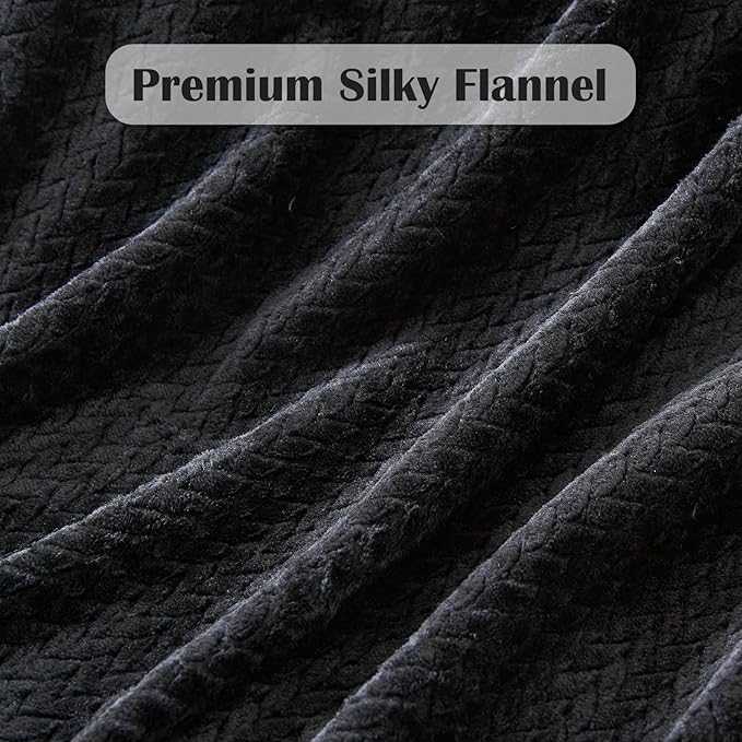 NEWCOSPLAY Super Soft Twin Blanket Black Premium Silky Flannel Fleece Leaves Pattern Lightweight Bed Blanket All Season Use (Black, Twin(60"x80"))