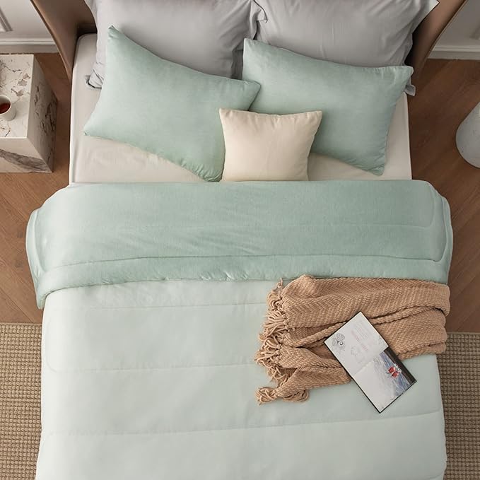 Bedsure California King Comforter Set - Cooling and Warm Bed Set, Sage Green Reversible Bedding for All Season, 3 Pieces, 1 California King Size Comforter (104"x96") and 2 Pillow Cases (20"x36")