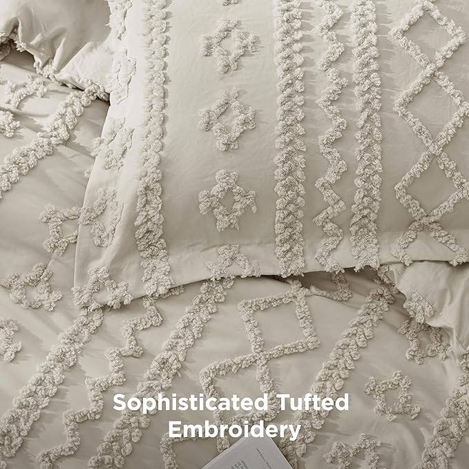 Bedsure Tufted Boho Comforter Set Oversized Queen - Linen Boho Bed Set, GentleSoft™ 3 Pieces Farmhouse Shabby Chic Embroidery Bedding, Gifts for Woman, Soft Jacquard Comforter for All Seasons