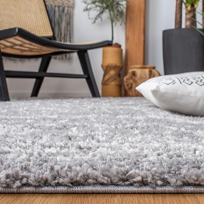 SAFAVIEH Arizona Shag Collection Area Rug - 9' x 12', Grey & Ivory, Moroccan Design, Non-Shedding & Easy Care, 1.6-inch Thick Ideal for High Traffic Areas in Living Room, Bedroom (ASG741G)