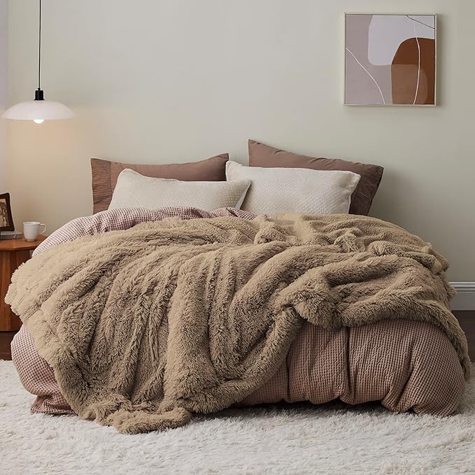 Bedsure GentleSoft Fluffy Brown King Size Blanket for Bed, Thick Soft Sherpa Fleece Faux Fur Bedding Fuzzy Plush Winter Warm Large King Blanket, Cozy Brown Gifts for Men Women, 108x90