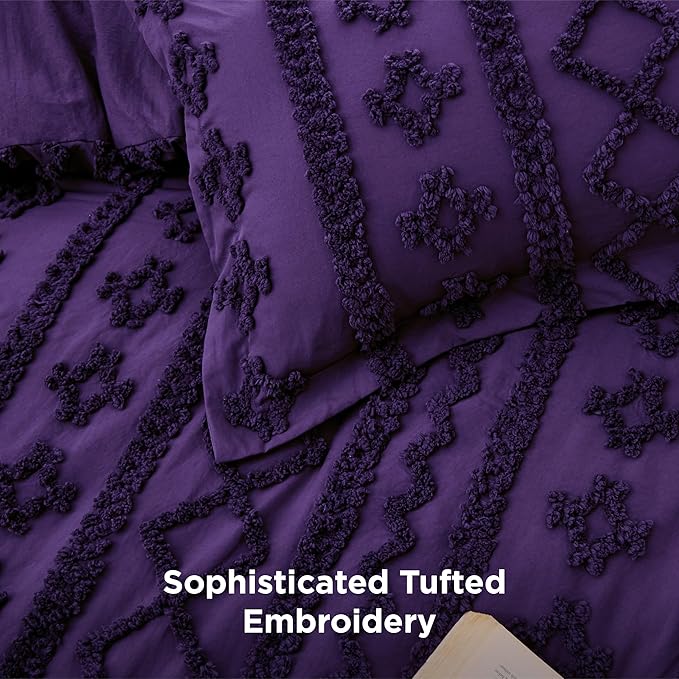 Bedsure Tufted Boho Comforter Set Queen Size - Purple Boho Bed Set, GentleSoft™ 3 Pieces Farmhouse Shabby Chic Embroidery Bedding, Gifts for Woman, Soft Jacquard Queen Comforter for All Seasons